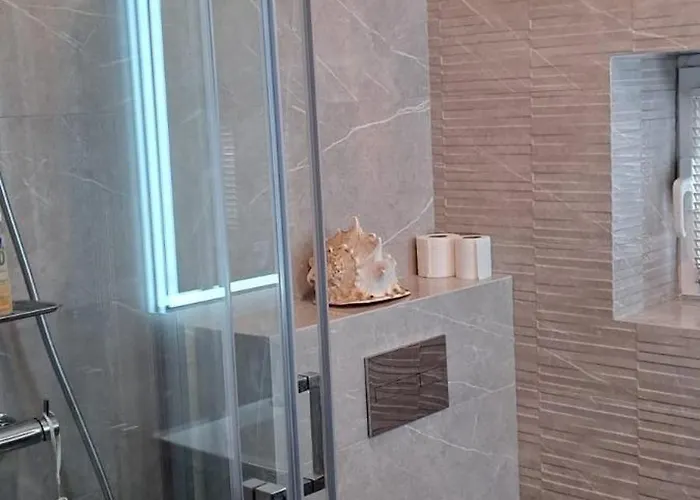 Vlahov וילה Tribalj